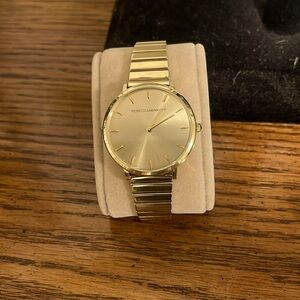 Rebecca MinkOFF RM.01.3.34.0015 MAJOR GOLD BRACELET WATCH